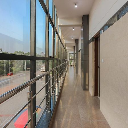 Oyo 22211 Shree Ankanatheshwara Residency Hotel Nanjangud Eksteriør billede